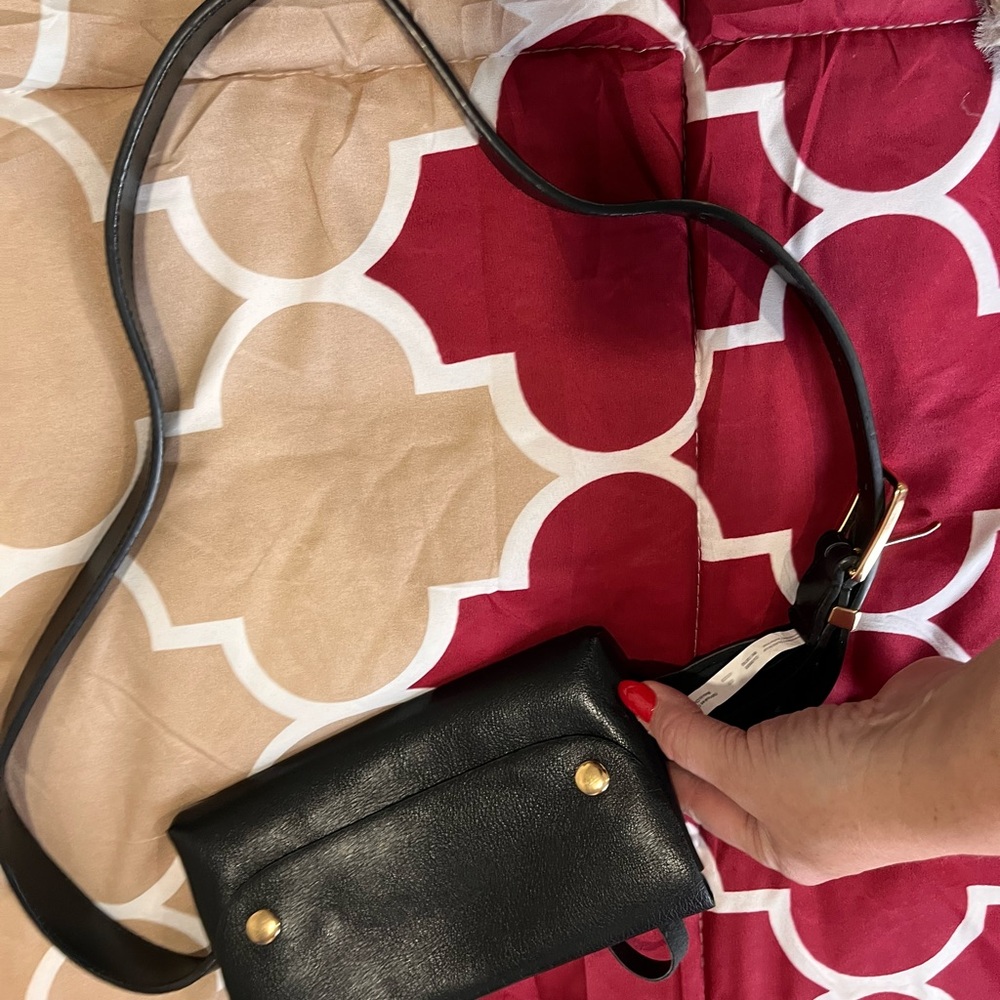 Compact Black Leather Crossbody Bag with Gold Hardware